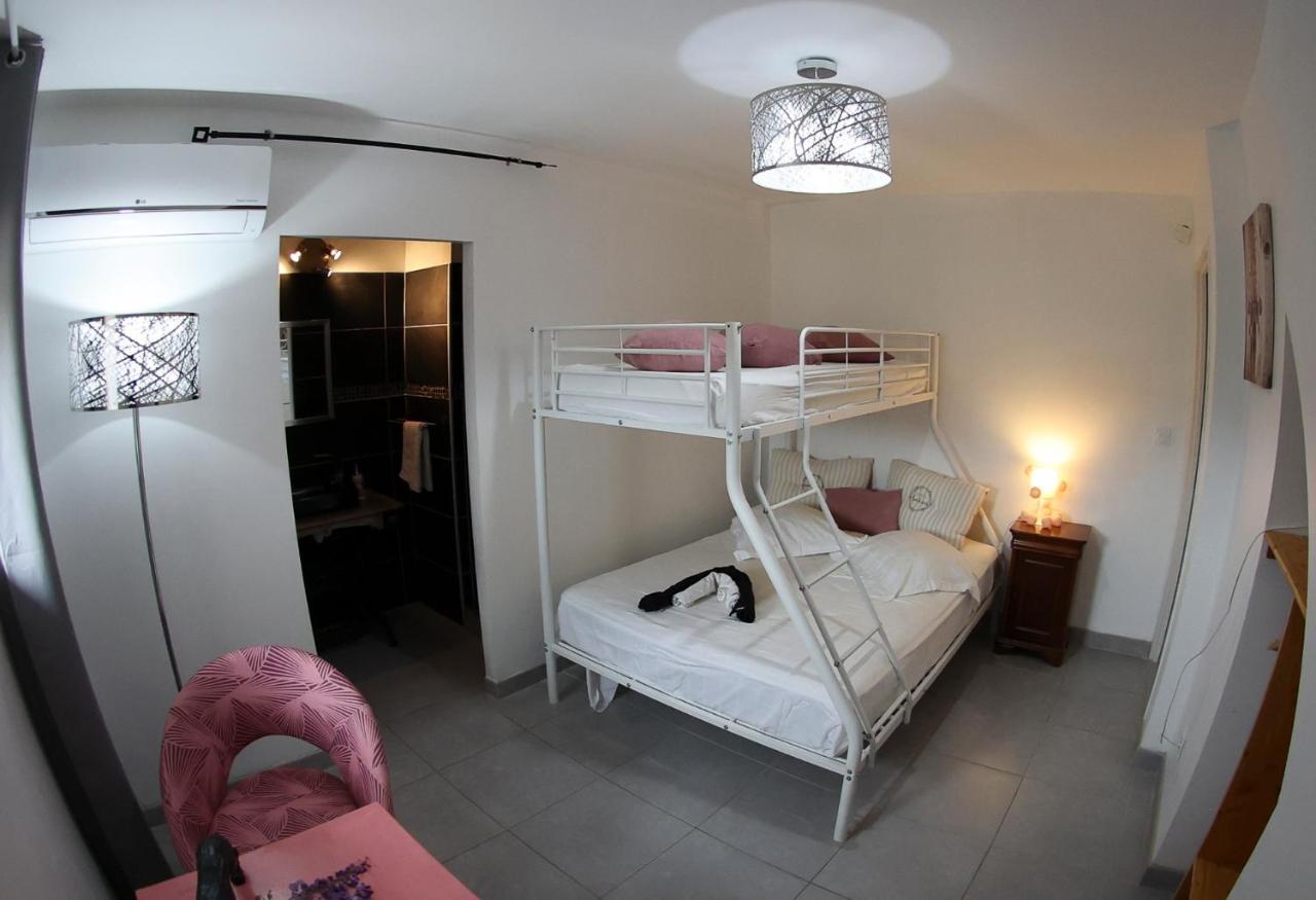 Hôtel Domaine Adimar à Bagnols-sur-Cèze Extérieur photo