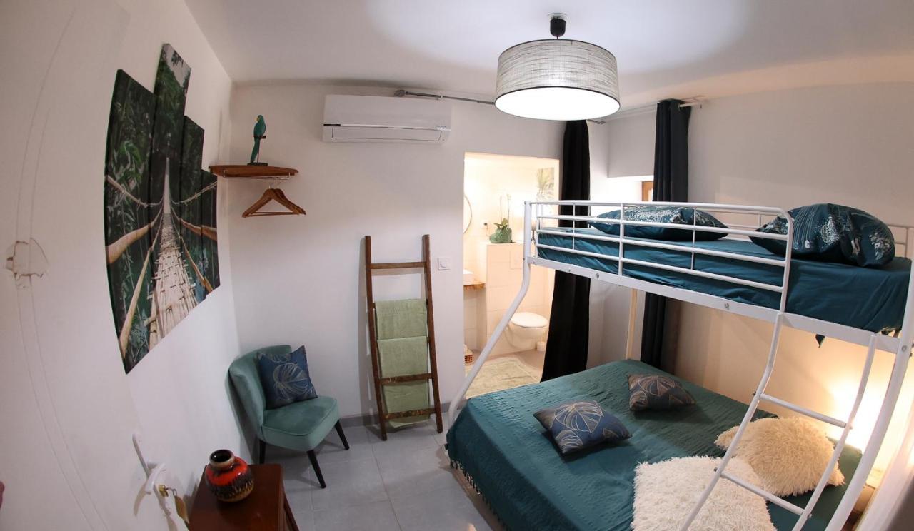 Hôtel Domaine Adimar à Bagnols-sur-Cèze Extérieur photo